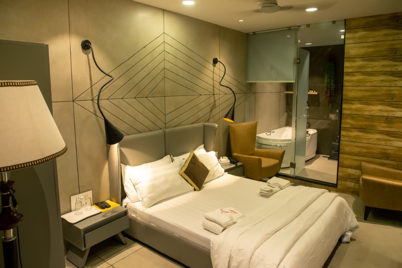 Welcome Palace guest room